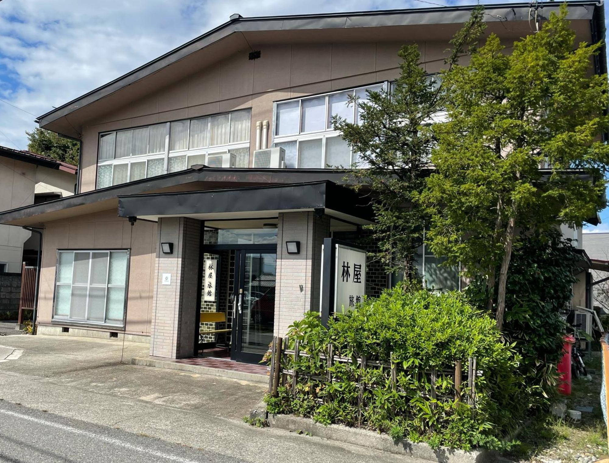 北アルプス麓のゲストハウス林屋 Omachi  Bagian luar foto